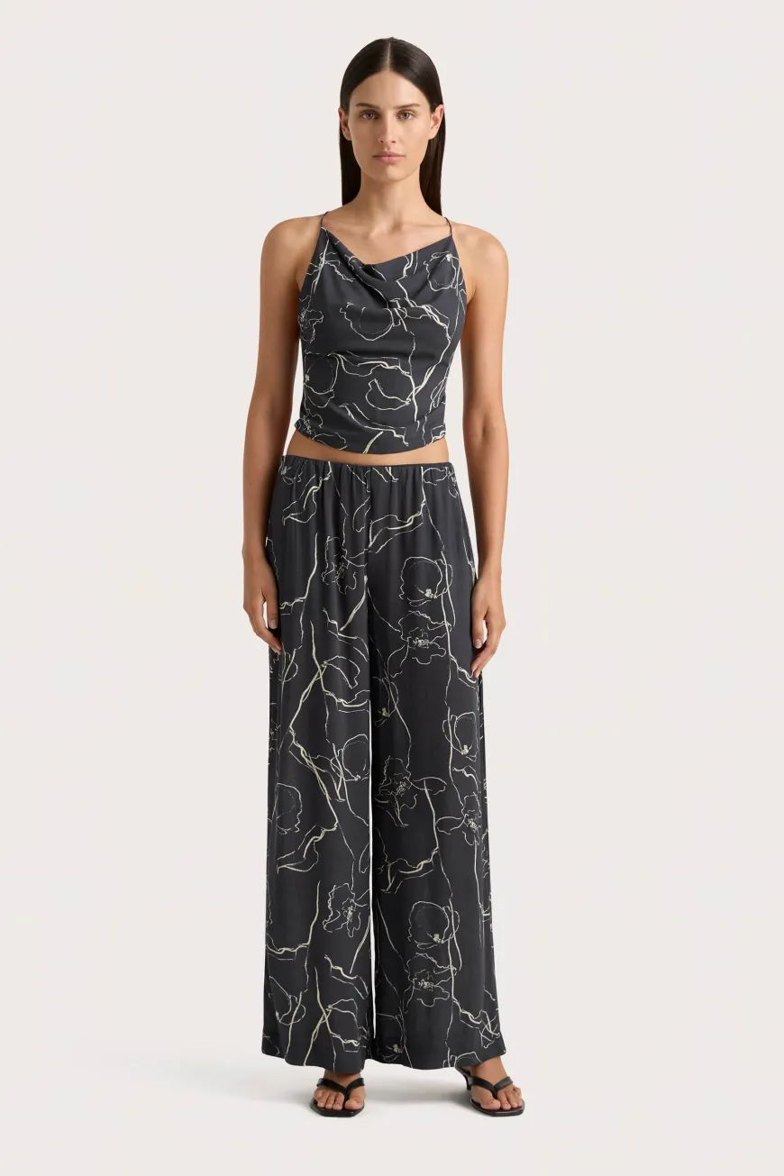 Aurelie Top Calla Charred Navy