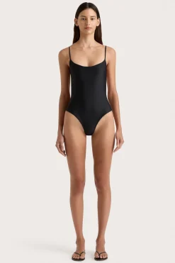 Cabo String One Piece Black