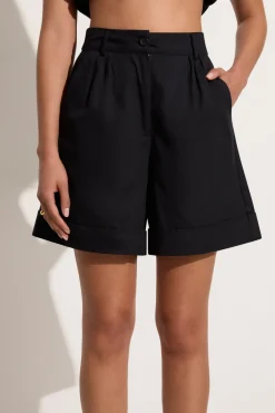 Campania Short Black