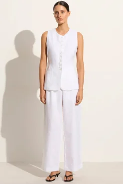 Domenico Vest White