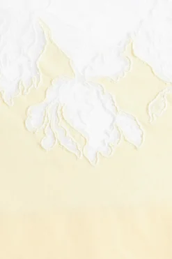 Etienne Top Off White