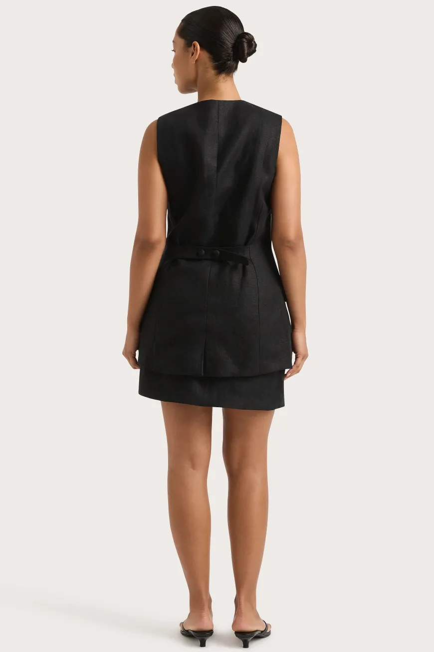 Jane Vest Black