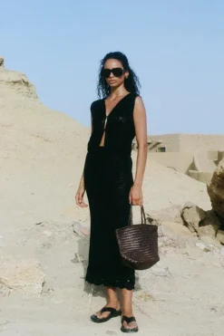 Lula Handmade Crochet Skirt Black - Final Sale