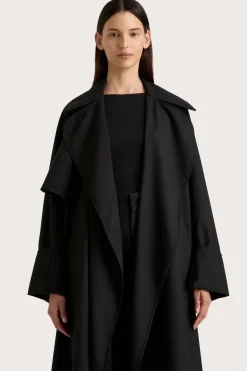 Odin Coat Black