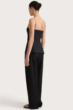 Ostano Top Black