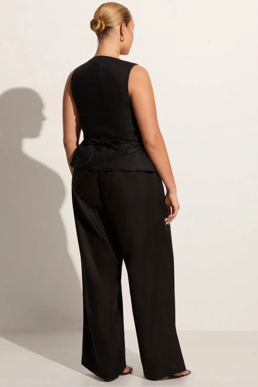 Stanze Vest Black
