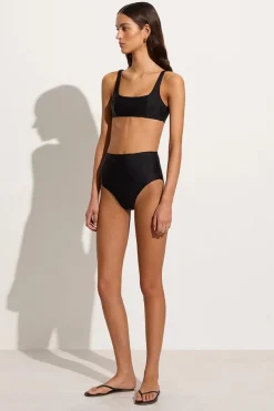 Zizi Bikini Top Black - Final Sale
